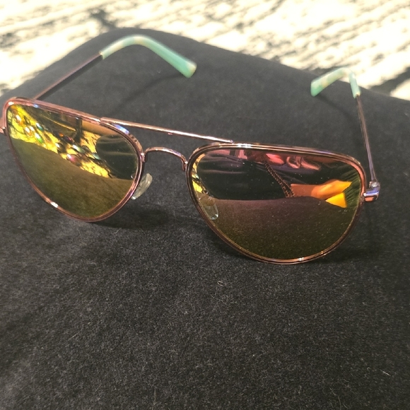 Blenders Air Wonderful Polarized Sunglasses